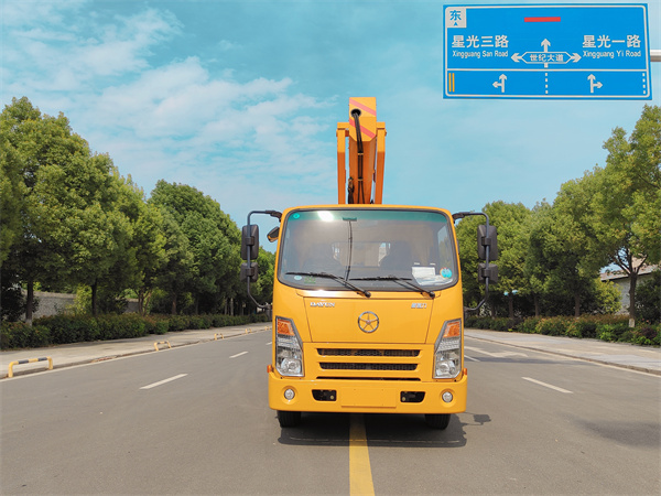 國六 大運28米高 空 作 業 車